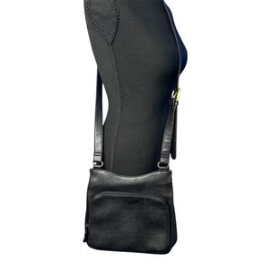 Liz Claiborne Womens Black Faux Leather Crossbody Shoulder Bag Purse Classic Y2K